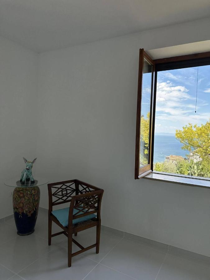 Il Melograno In Costa D'Amalfi - Romantic Experience Vietri Bilik gambar