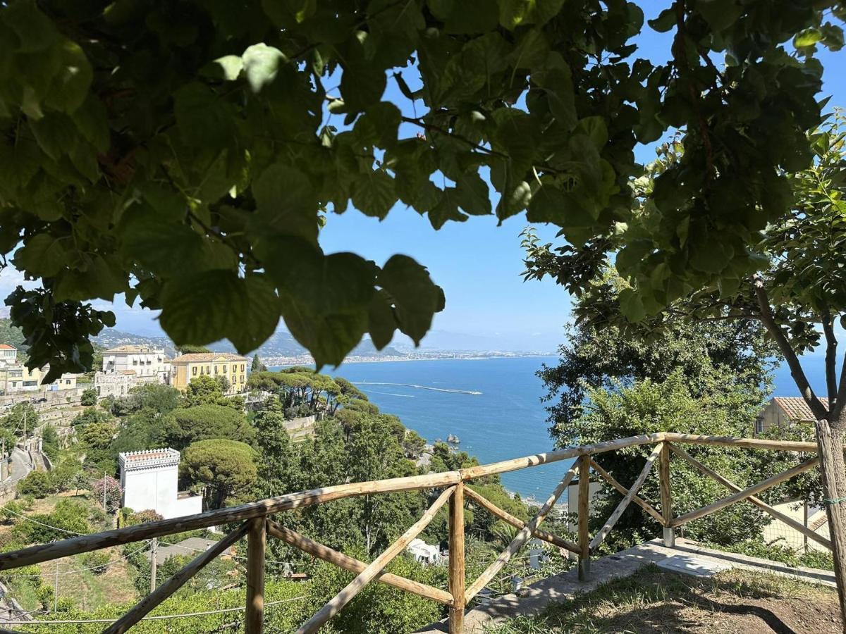 Il Melograno In Costa D'Amalfi - Romantic Experience Vietri Luaran gambar